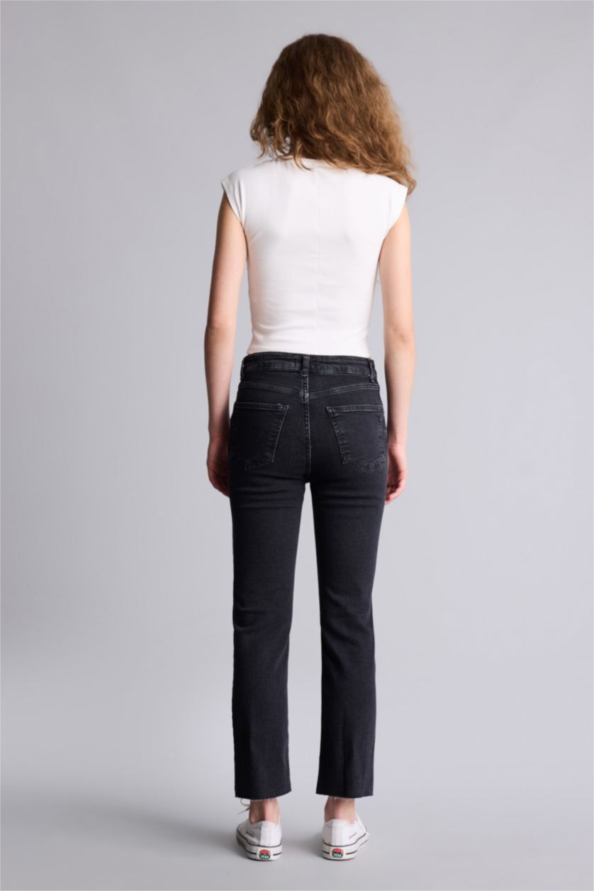 Kadın Antrasit Crop Flare Fıt Yüksek Bel Jean Yıkamalı Pantolon