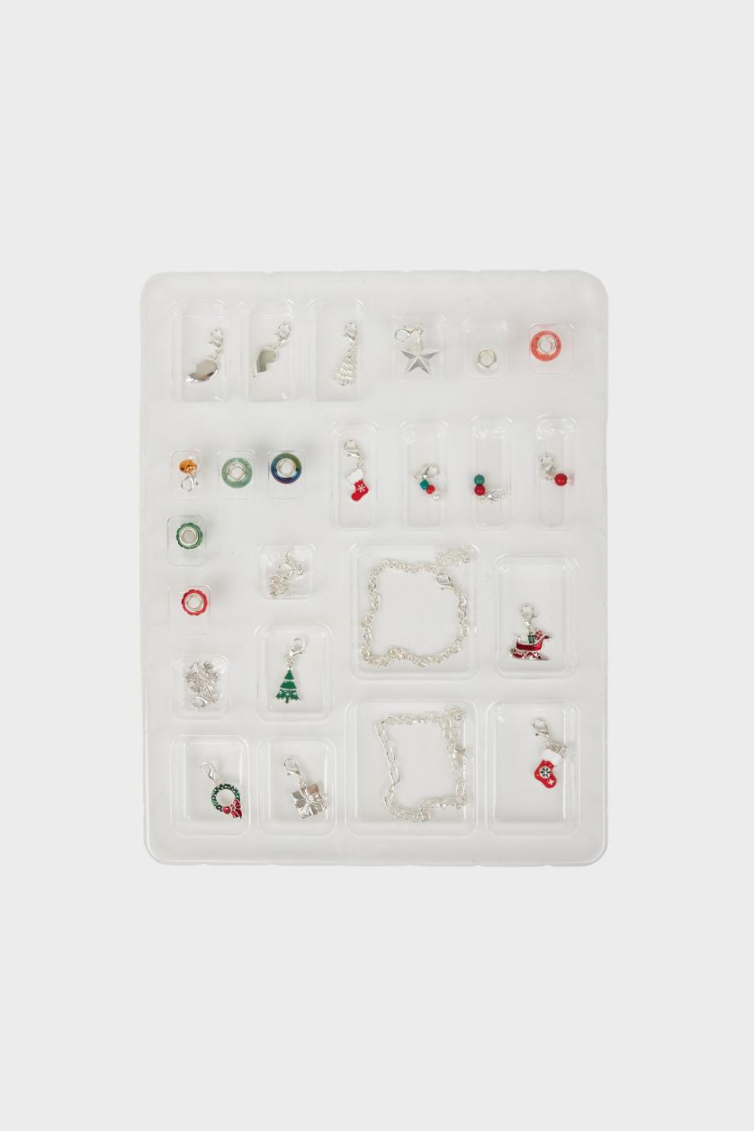 Kadın Karma Yılbaşı Temalı Advent Calendar