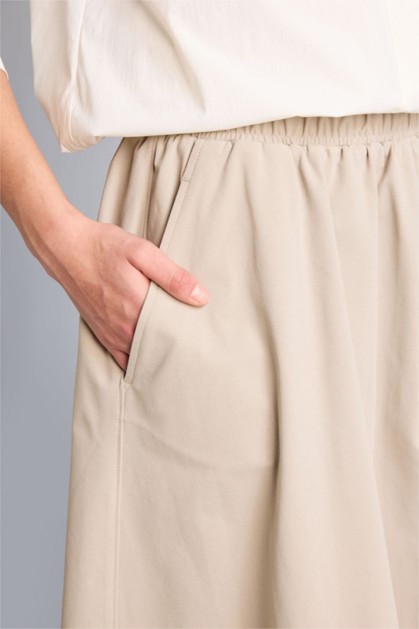 Woman Light Grey Standard Fit Woven Skirt