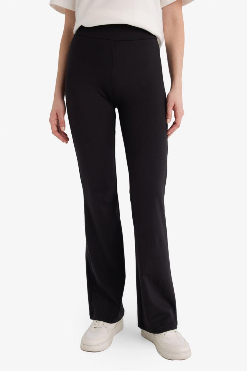 Woman Black Flare Trousers
