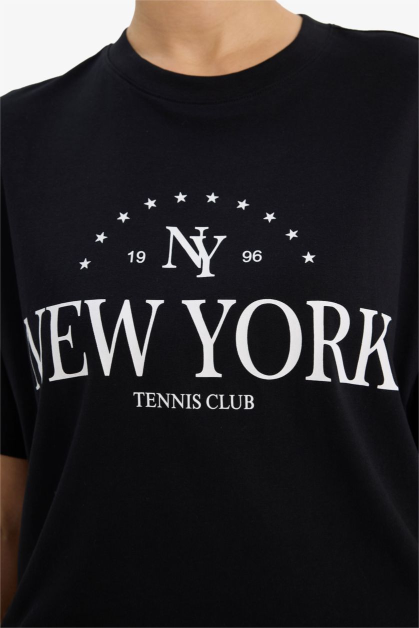 Woman Black Oversize Fit Printed Crew Neck Short Sleeve Shirt