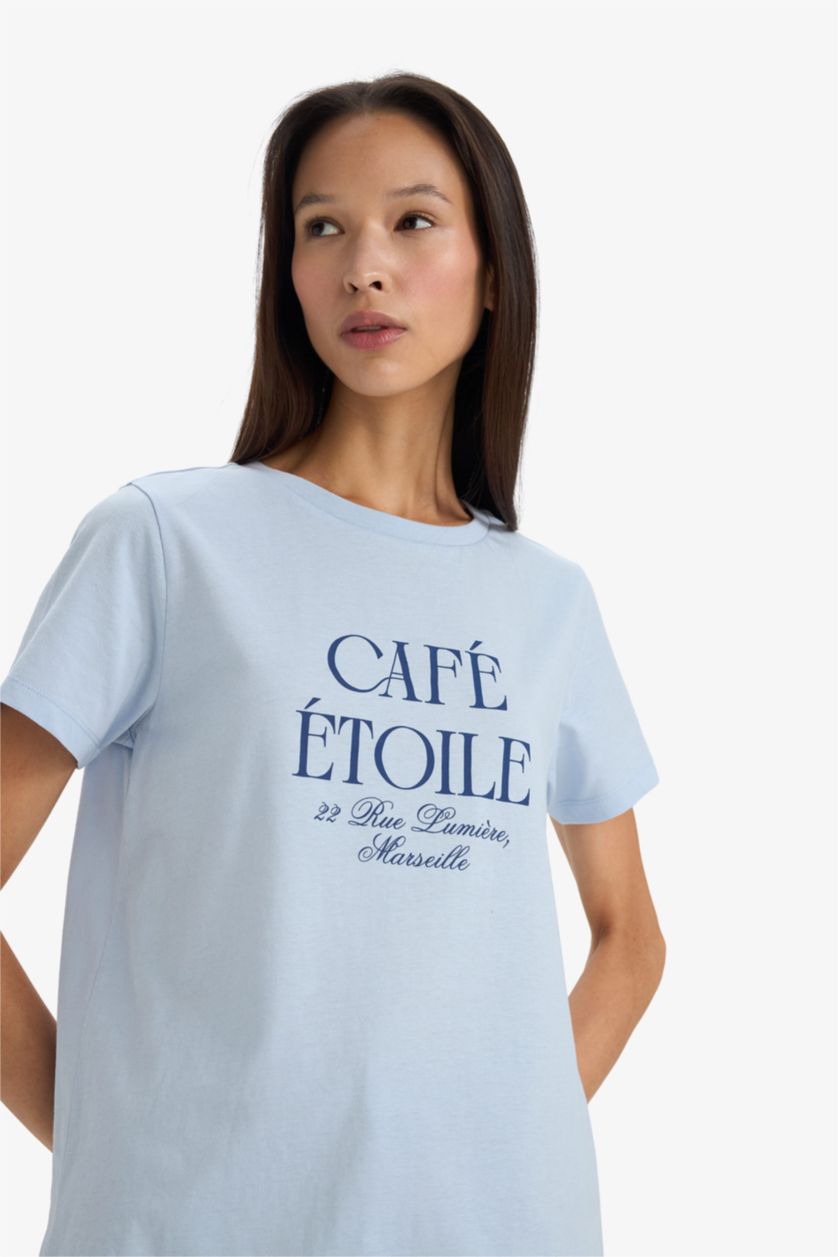 Woman Light Blue Regular Fit Printed Crew Neck Short Sleeved T-shirt