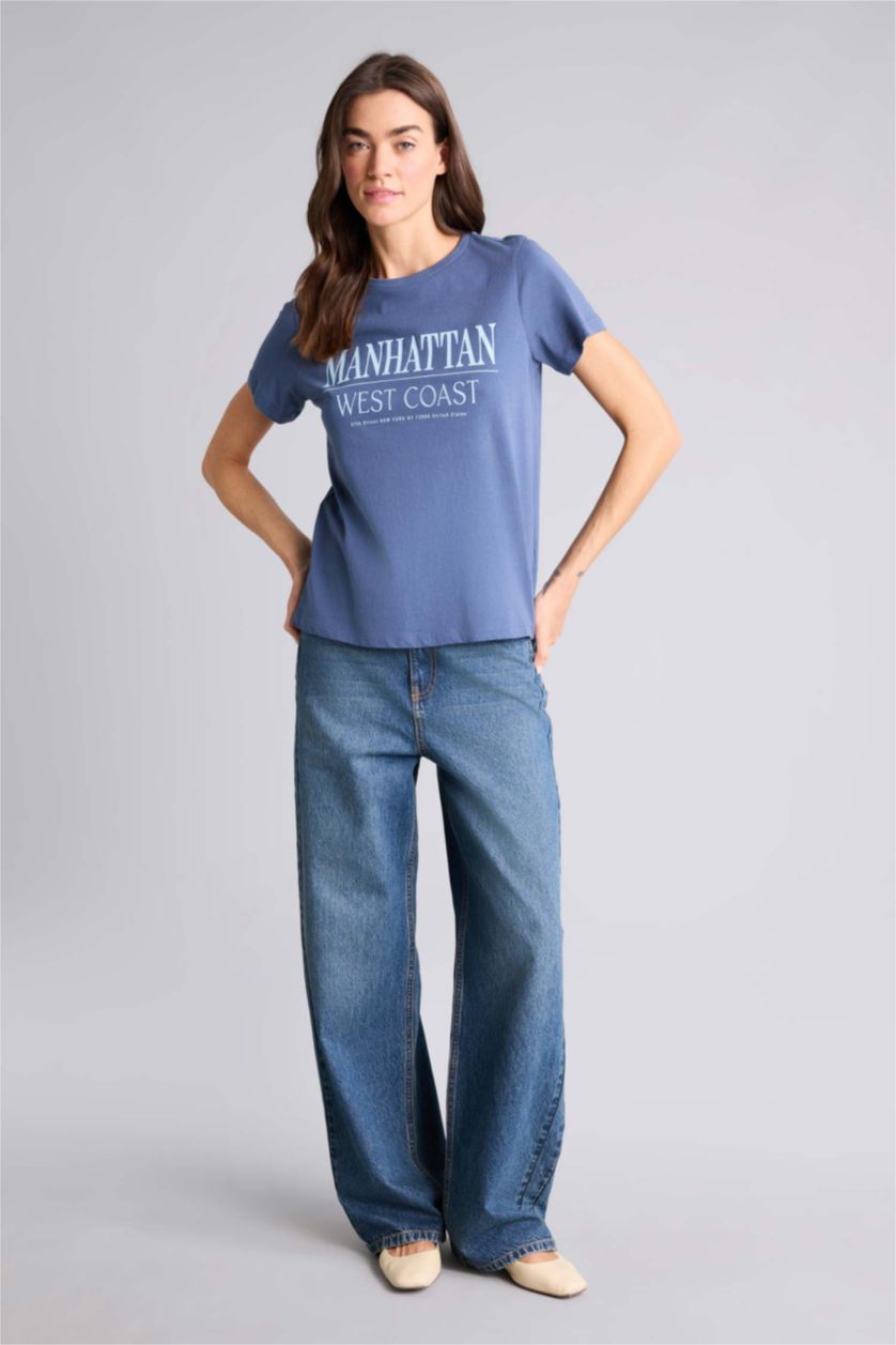 FEMME Indigo Clair T-shirt à col rond avec slogan imprimé Coupe régulière