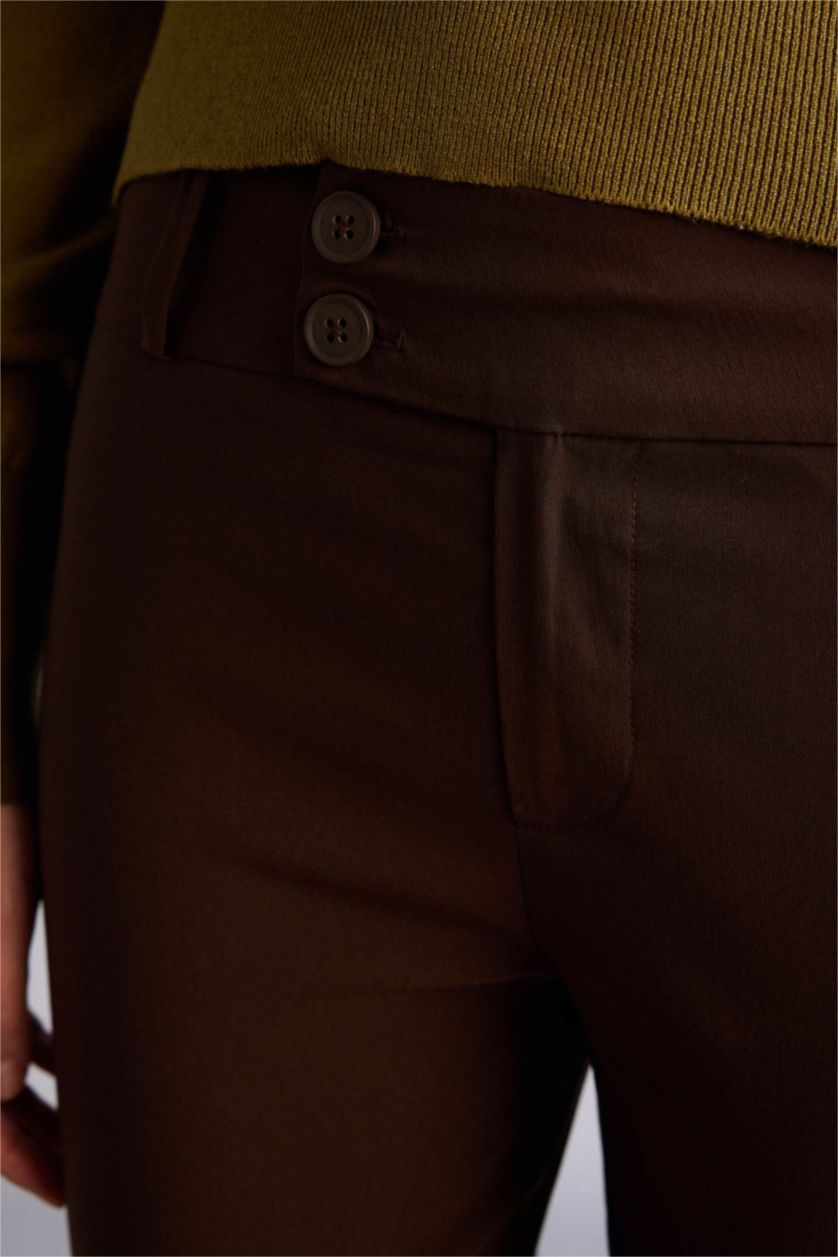 Kadın Kahve Flare Fıt Fermuarlı Normal Bel Bengalin Pantolon