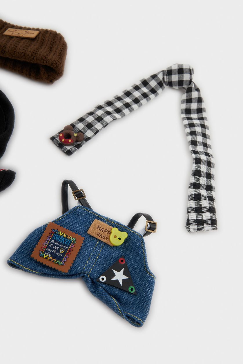 Kadın Karma Kadın Bebek Detaylı Giydirilebilir Charm Anahtarlık Kostümü