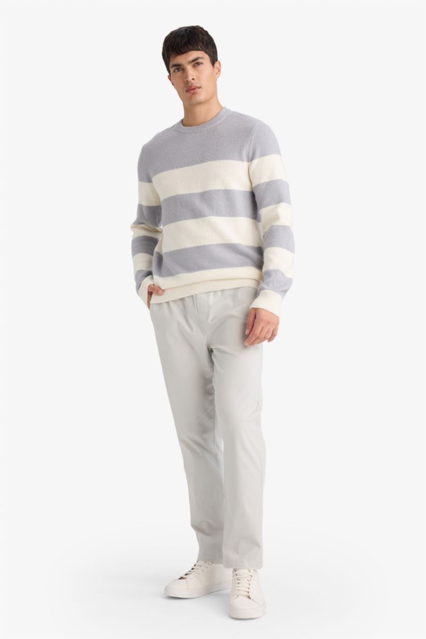 رجال رمادي بلوفر تريكو قصة عادية بياقة مستديرة