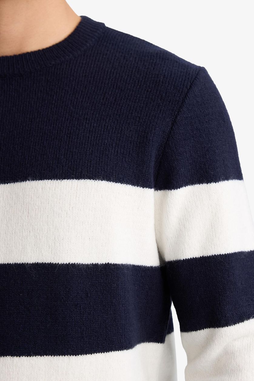 HOMME Marin Pull tricot à col rond Coupe standard