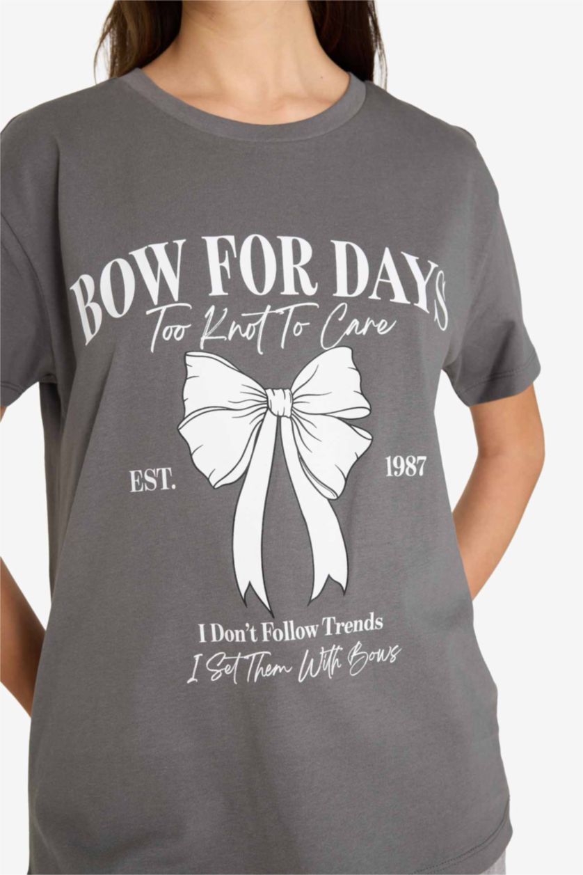 Woman Grey Oversize Fit Printed Crew Neck Short Sleeve T-shirt