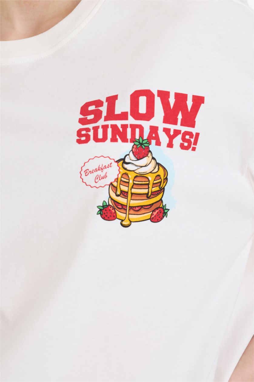 Женщины Кремовый Футболка оверсайз с принтом и коротким рукавом