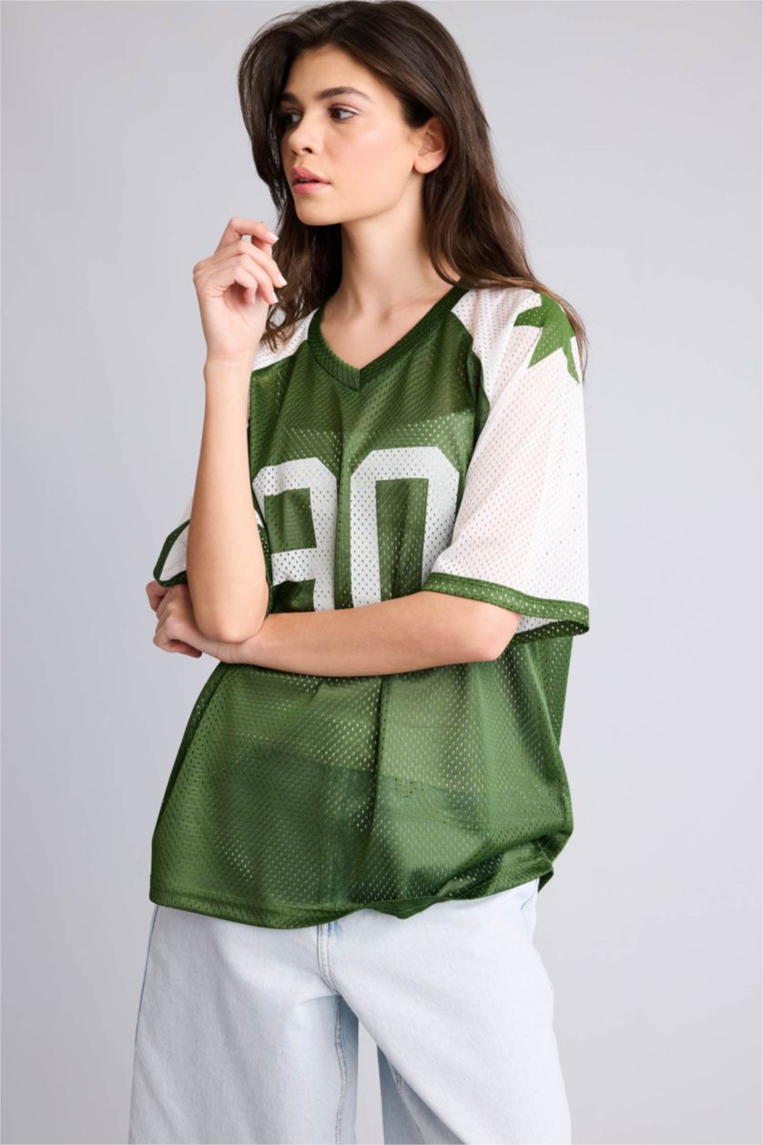 Женщины Кремовый Футболка оверсайз с V-образным вырезом принтом и коротким рукавом