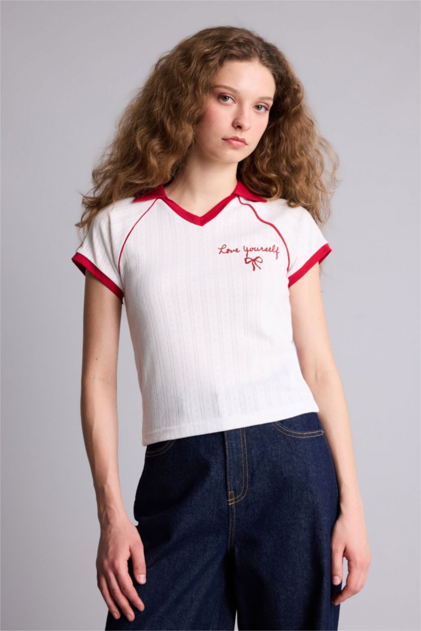 نساء اوف وايت Woman Short Sleeve T-Shirt