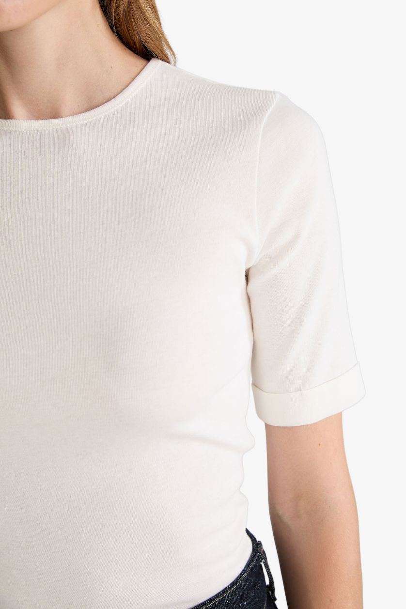 نساء بيج فاتح Slim Fit Crew Neck Ribbed Camisole T-Shirt