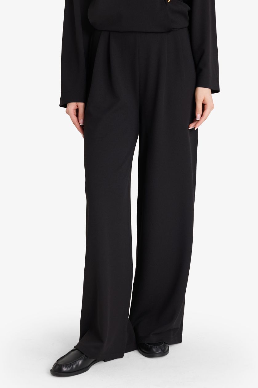 Woman Black Wide Leg Crepe Trousers