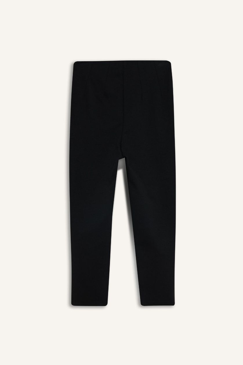 Kadın Siyah Pens Detaylı Kısa Tayt