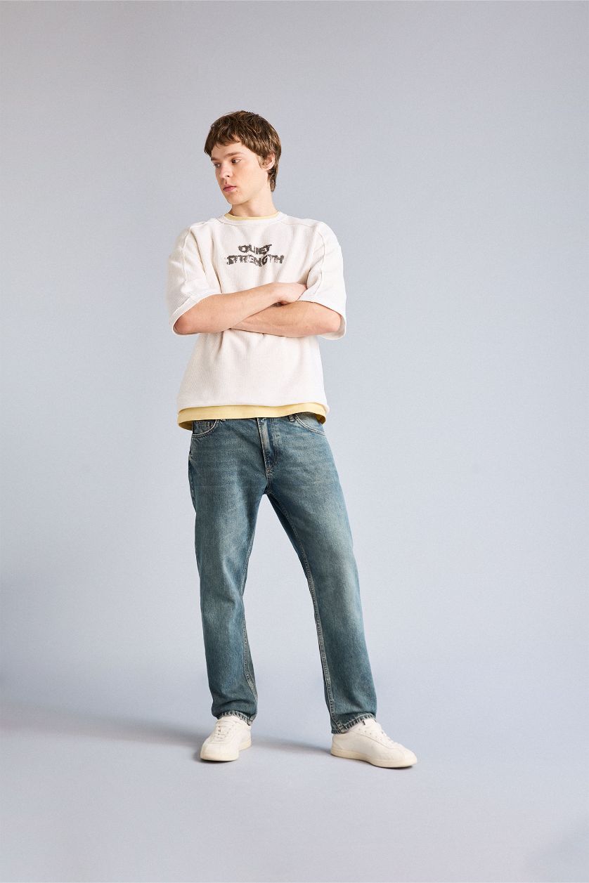 MAN Ecru 100% Cotton Boxy Fit Printed T-shirt