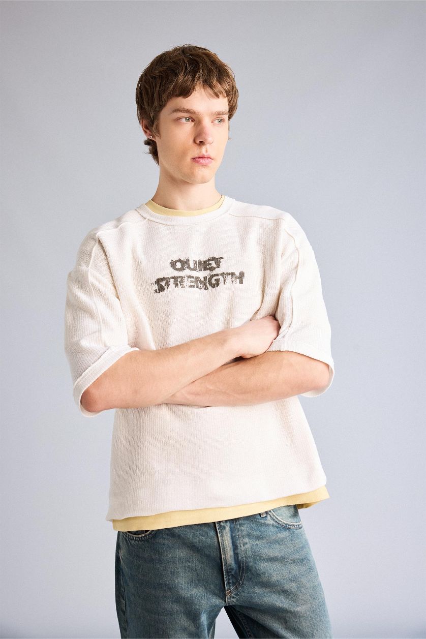 MAN Ecru 100% Cotton Boxy Fit Printed T-shirt