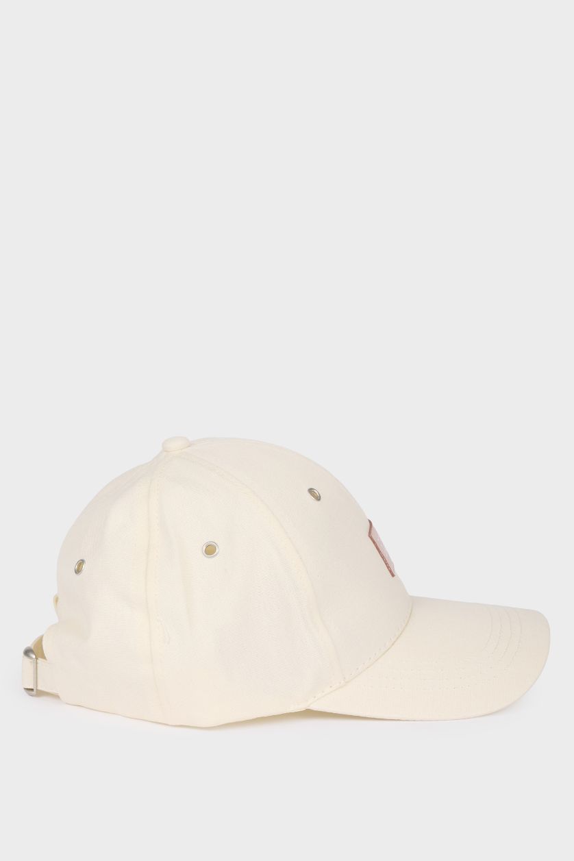 WOMAN White Woman Hat
