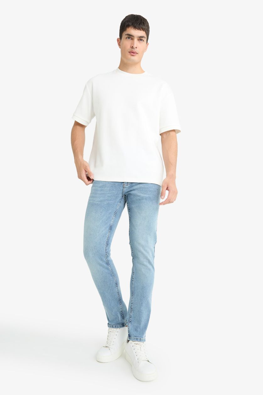 رجال أزرق فاتح بنطرون جينز بيدرو سليم فيت بخصر عالي