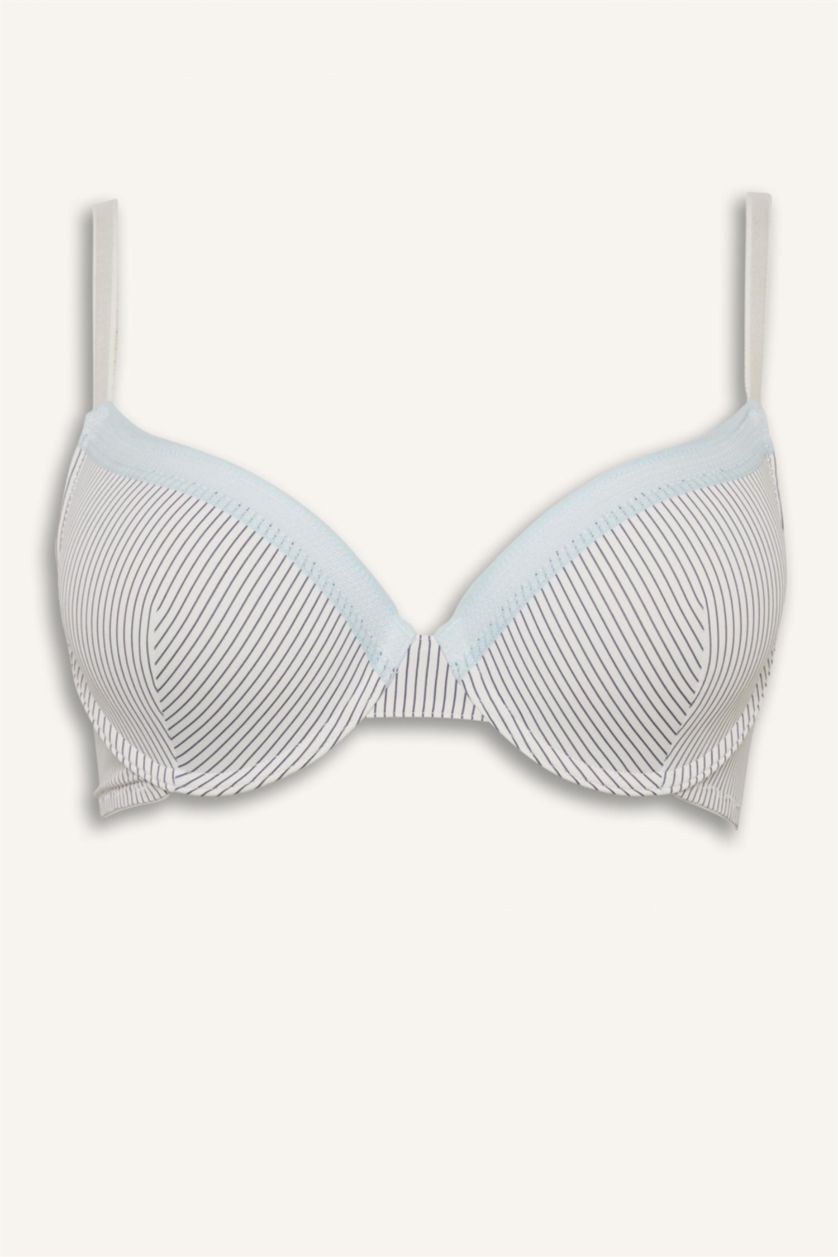 Woman White Fall in Love With Lace With Pad Bra