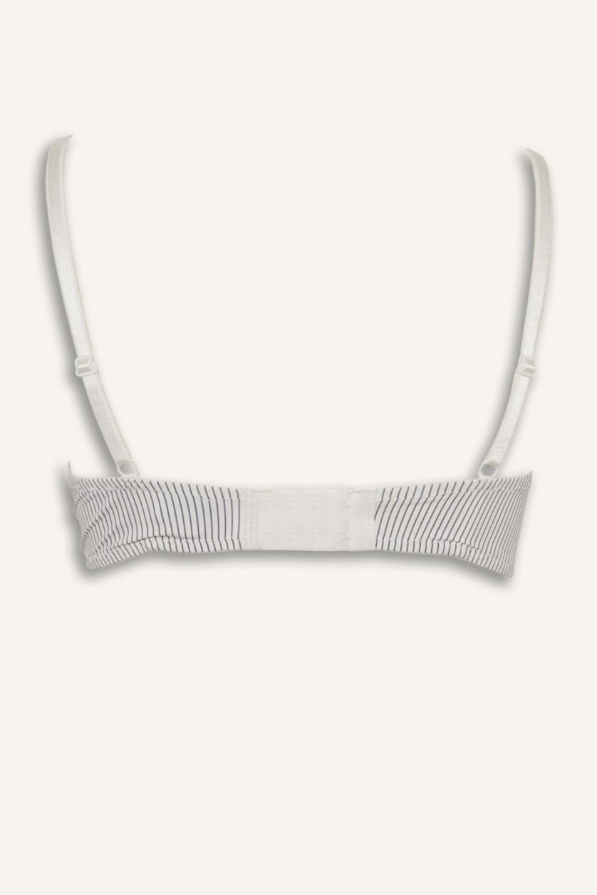 Woman White Fall in Love With Lace With Pad Bra