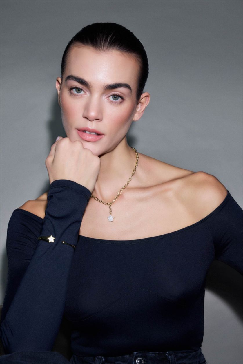 Kadın Altın Reis X DeFacto Yıldız Figürlü Gold Kolye