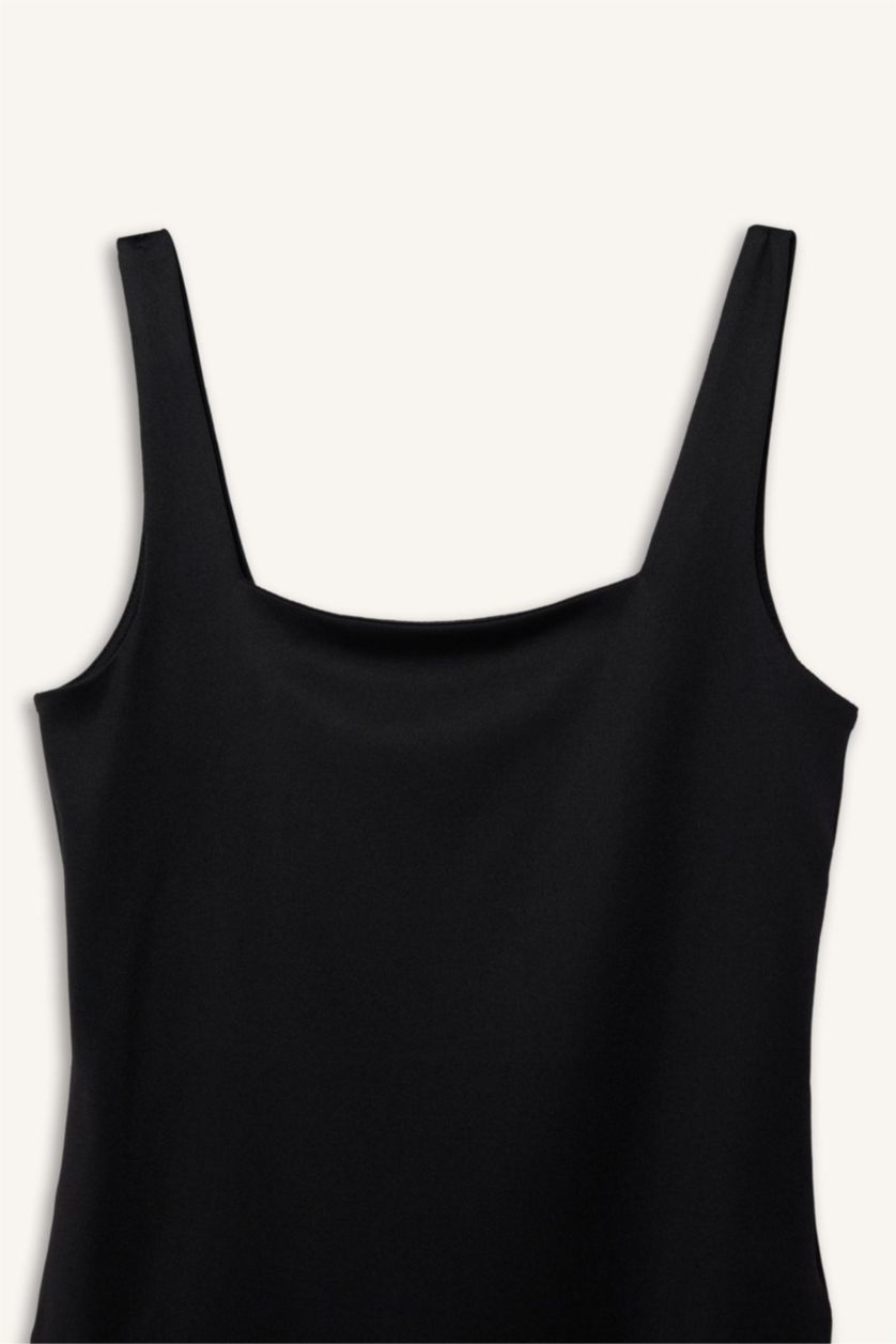 WOMAN Black Square Collar Tank Top