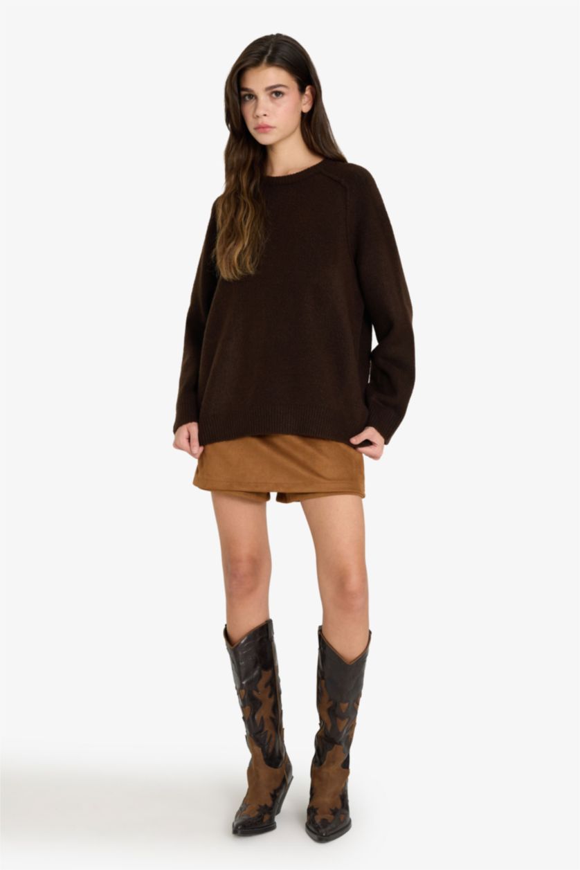 Woman Brown Oversize Fit Crew Neck Pullover