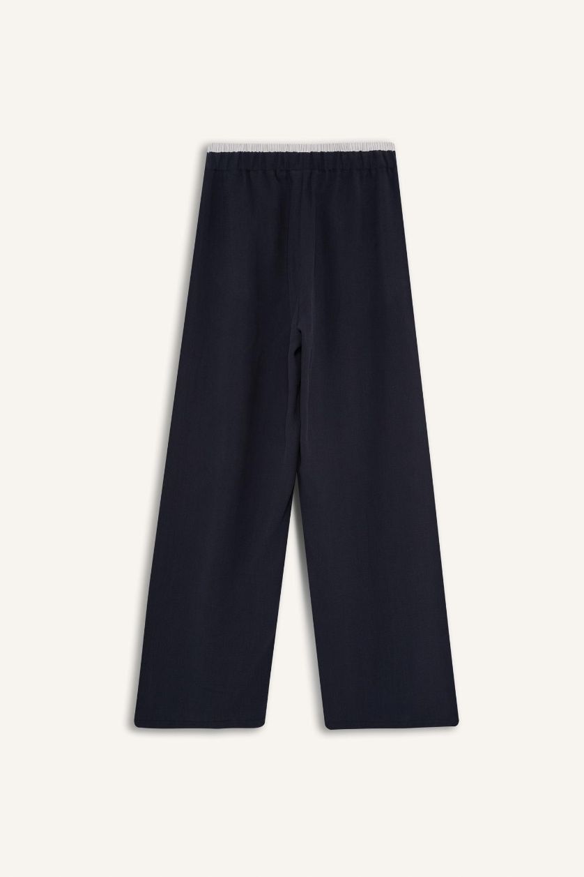 Kadın Lacivert Baggy Fıt Çift Cepli Normal Bel Standart Boy Tencel Pantolon