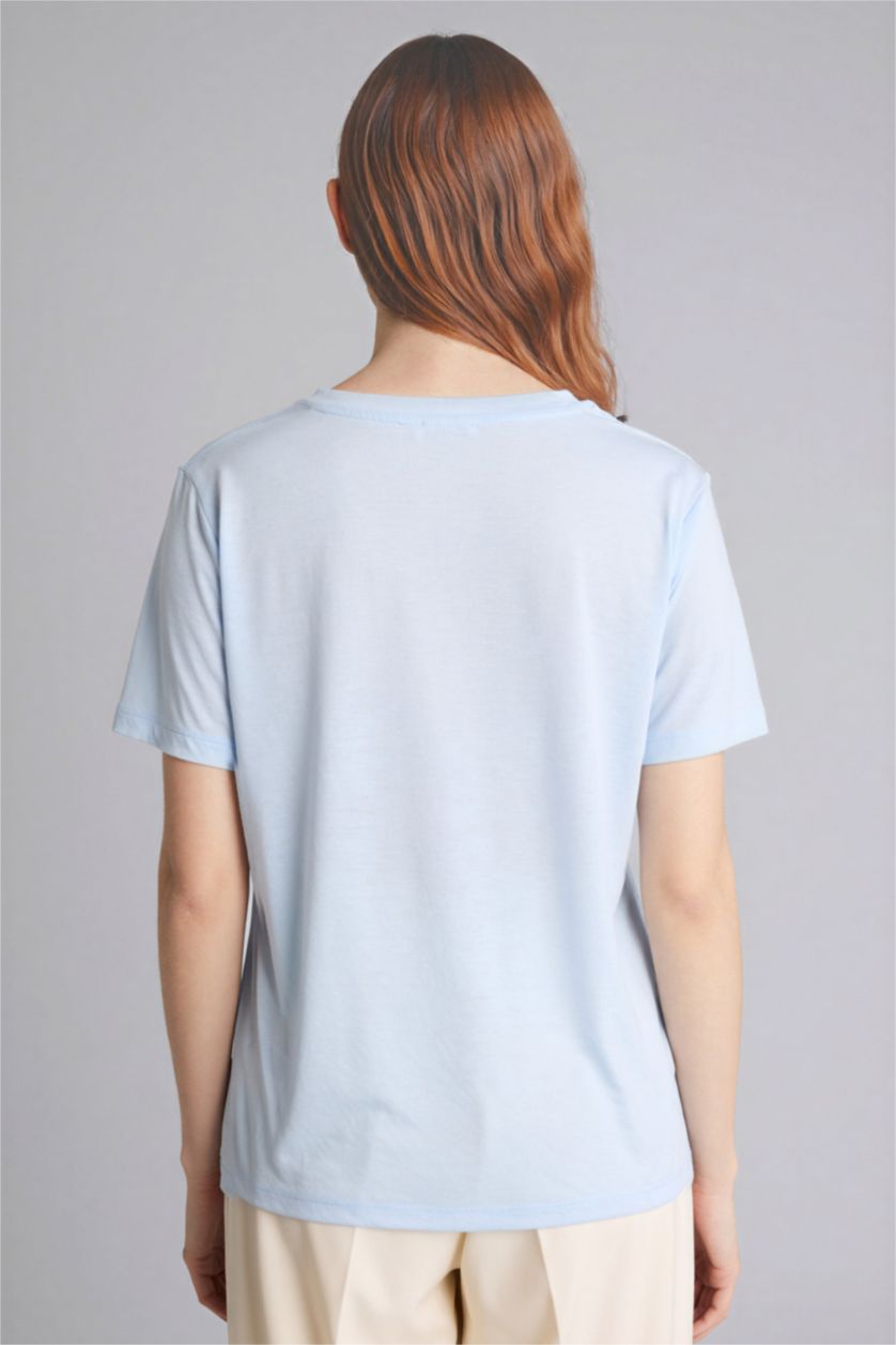 Woman Light Blue Regular Fit Crew Neck Printed Short Sleeve T-Shirt
