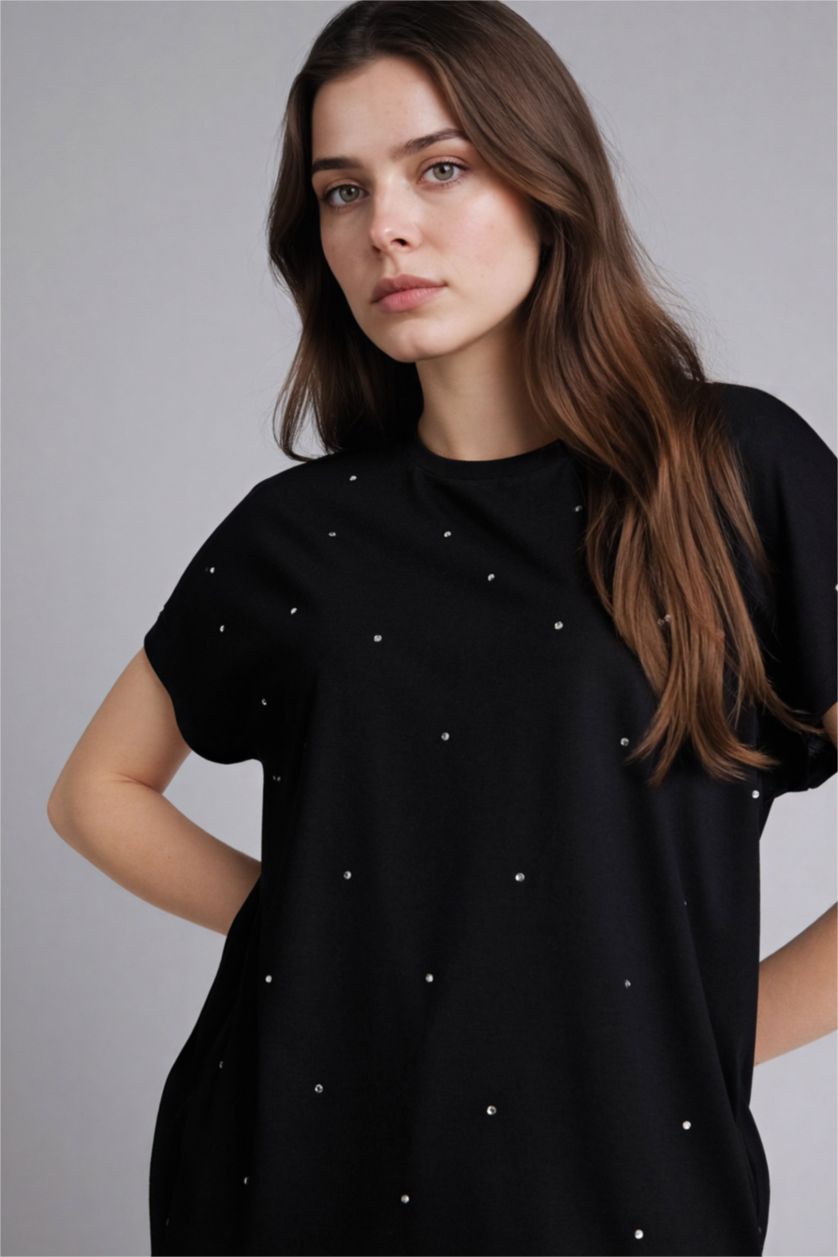 Әйелдерге қара Футболка с круглым вырезом коротким рукавом и принтом из камней