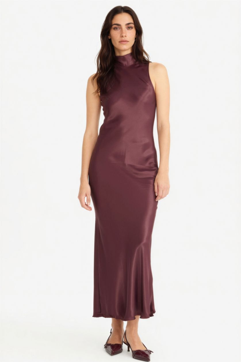 Woman Bordeaux Regular Fit Satin Maxi Dress