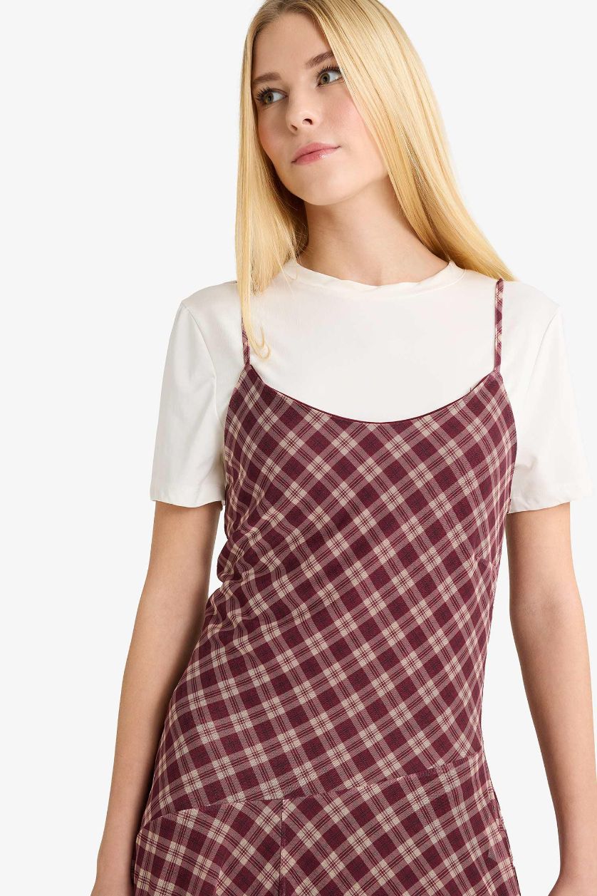 Woman Bordeaux V-Neck Plaid Tulle Midi Dress