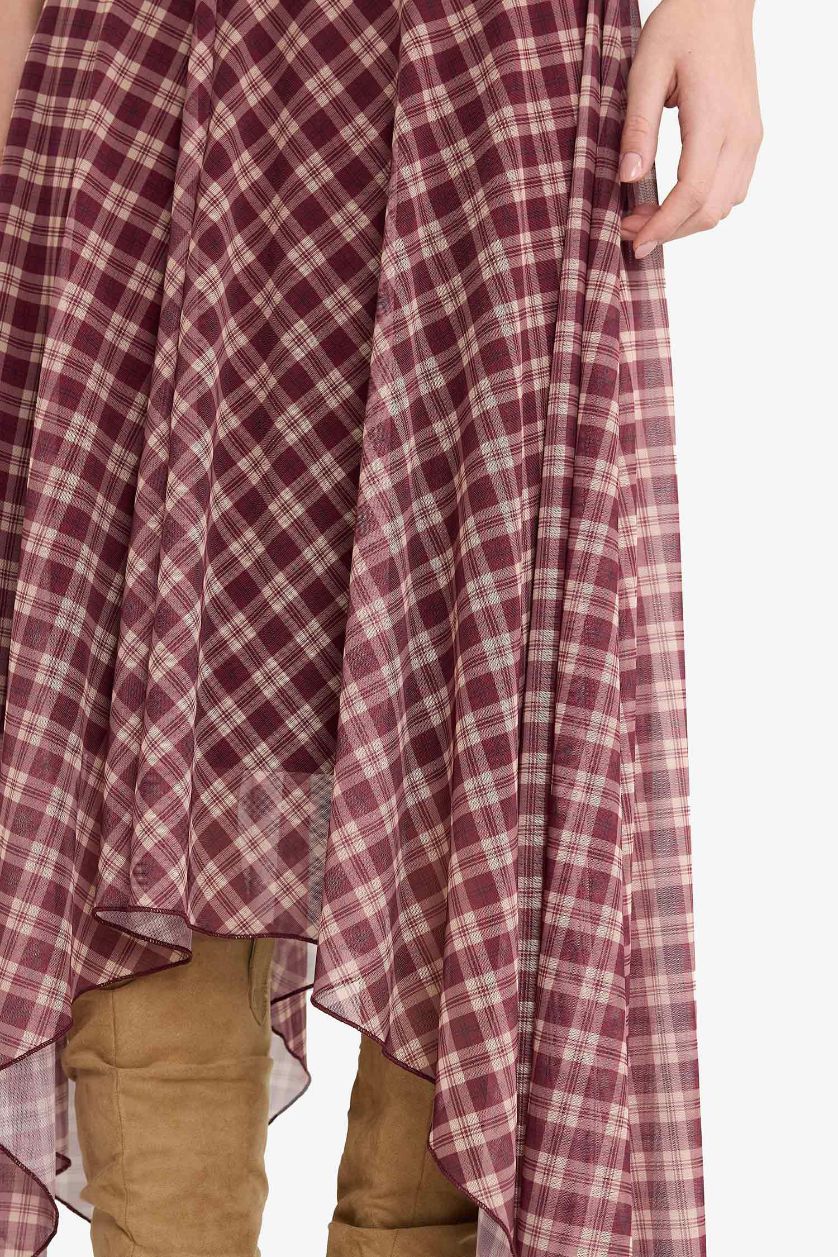 Woman Bordeaux V-Neck Plaid Tulle Midi Dress