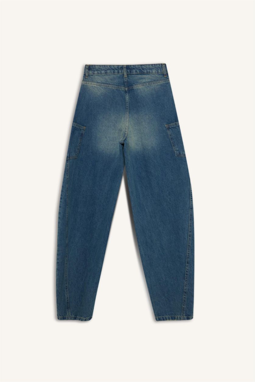 Woman NAVY Balloon Fit Denim Trousers