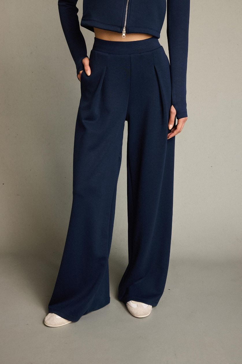 Kadın Lacivert Regular Fit Normal Bel Düz Paça Modal Pantolon