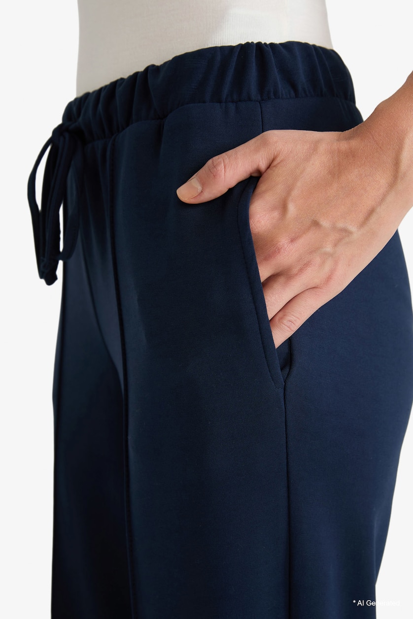 Kadın Lacivert Relax Fit Normal Bel Düz Paça Modal Pantolon