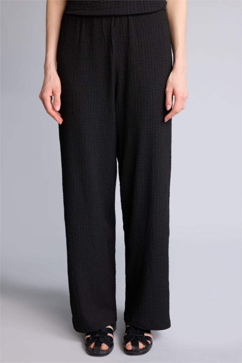 نساء أسود بنطرون القماش المنسوج قصة مستقيمة برجل عادي