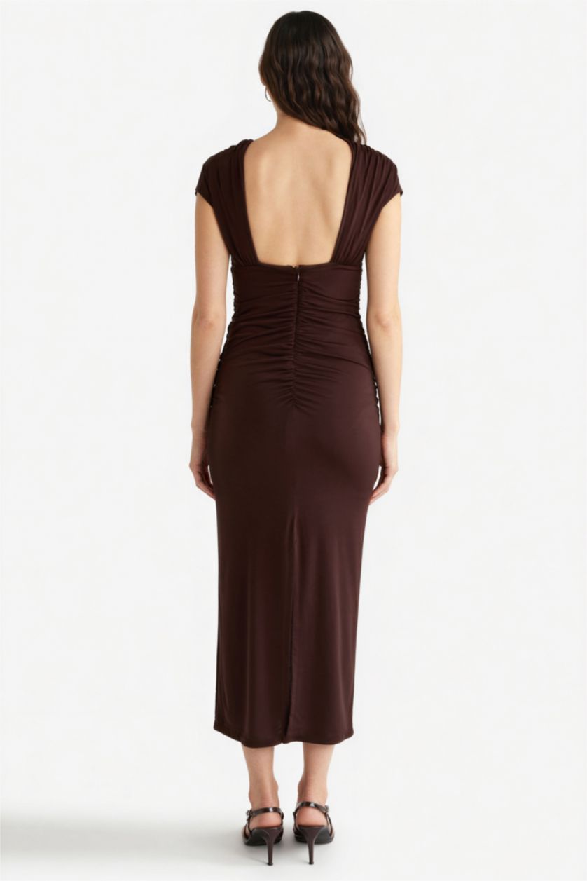 حريمي بني فستان ميدي نص كم برقبة مستديرة