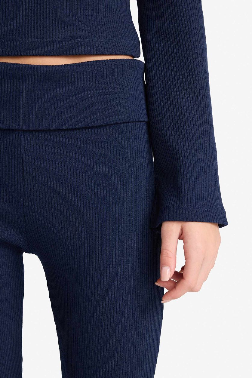 نساء كحلي سروال