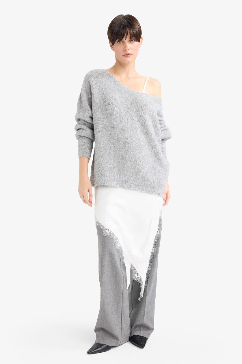 WOMAN Ecru Regular Fit V-Neck Sleeveless Blouse