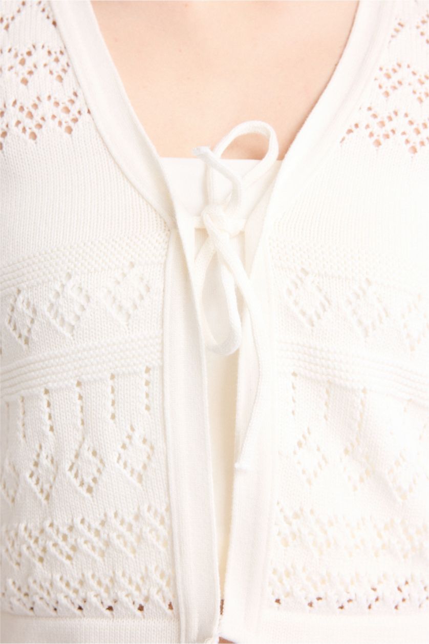 حريمي بيج فاتح كارديجان تريكو مخرم سليم فيت بياقة V