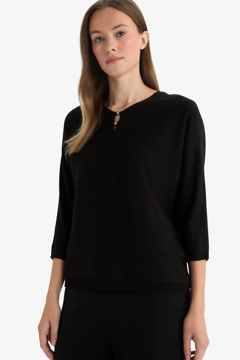WOMAN Black V-Neck Knitwear Pullover