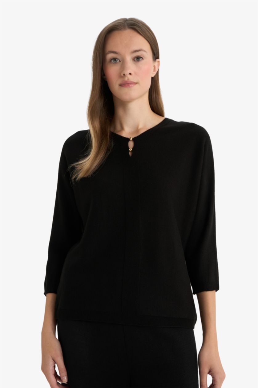 WOMAN Black V-Neck Knitwear Pullover