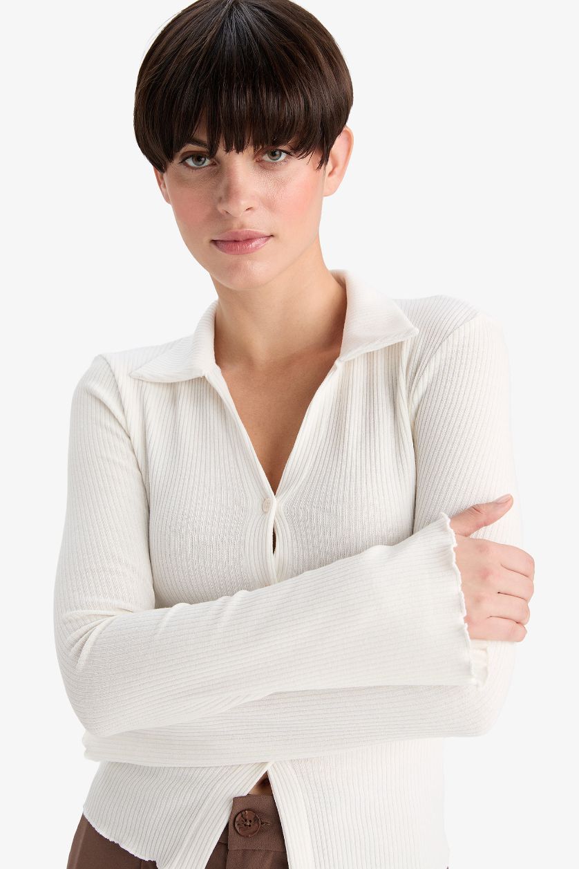 Woman White Slim Fit Polo Collar Camisole Cardigan