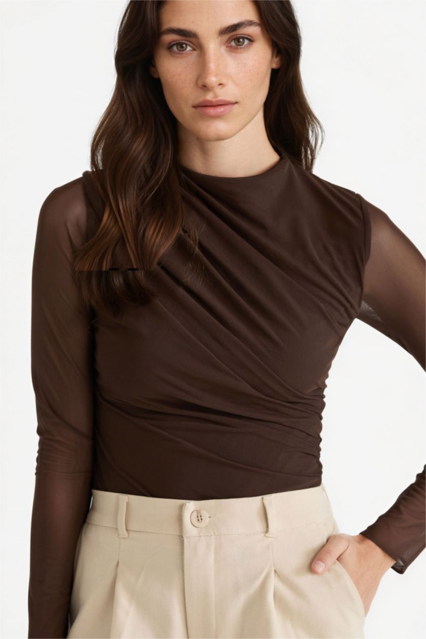 Kadın Koyu Kahve Slim Fit Dar Kesim Tül Uzun Kollu Çıtçıtlı Body