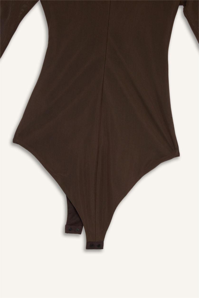 Kadın Koyu Kahve Slim Fit Dar Kesim Tül Uzun Kollu Çıtçıtlı Body