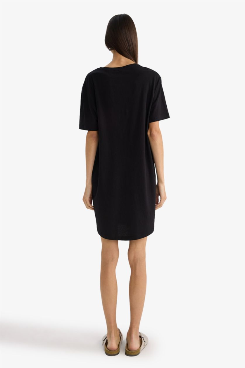 FEMME Noir Robe manches courtes à col rond Snoopy Coupe régulière