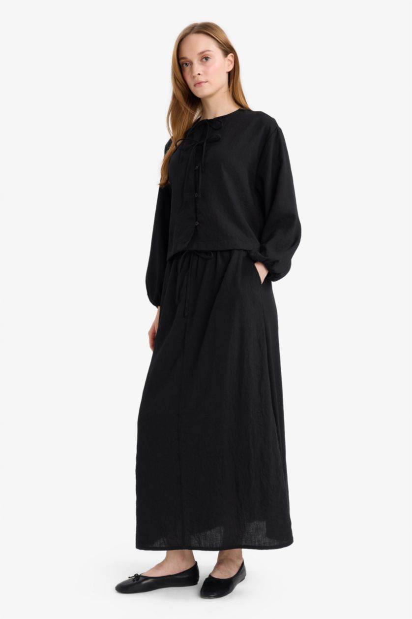 WOMAN Black Regular Fit