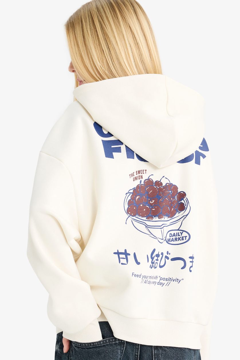 حريمي اوف وايت هودي وطبعة من الخلف