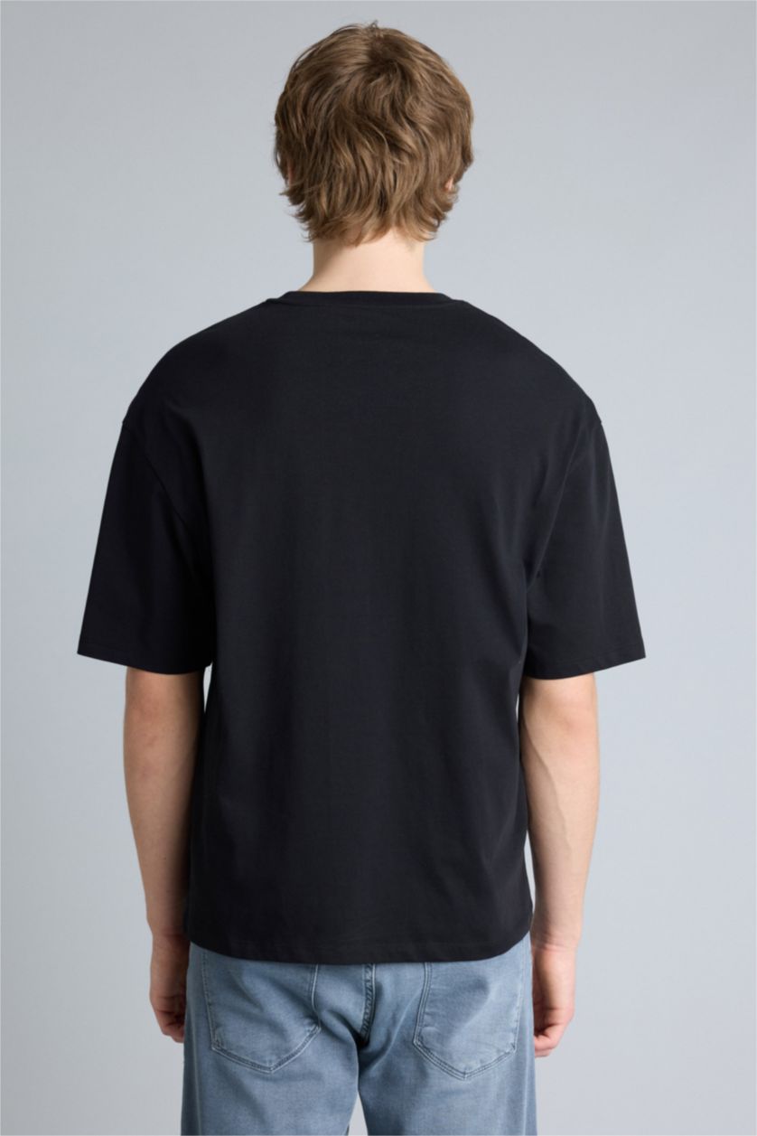 Erkek Siyah Boxy Fıt Baskılı Kısa Kollu Tişört